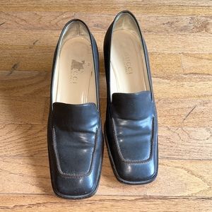 Vintage Gucci loafer heels